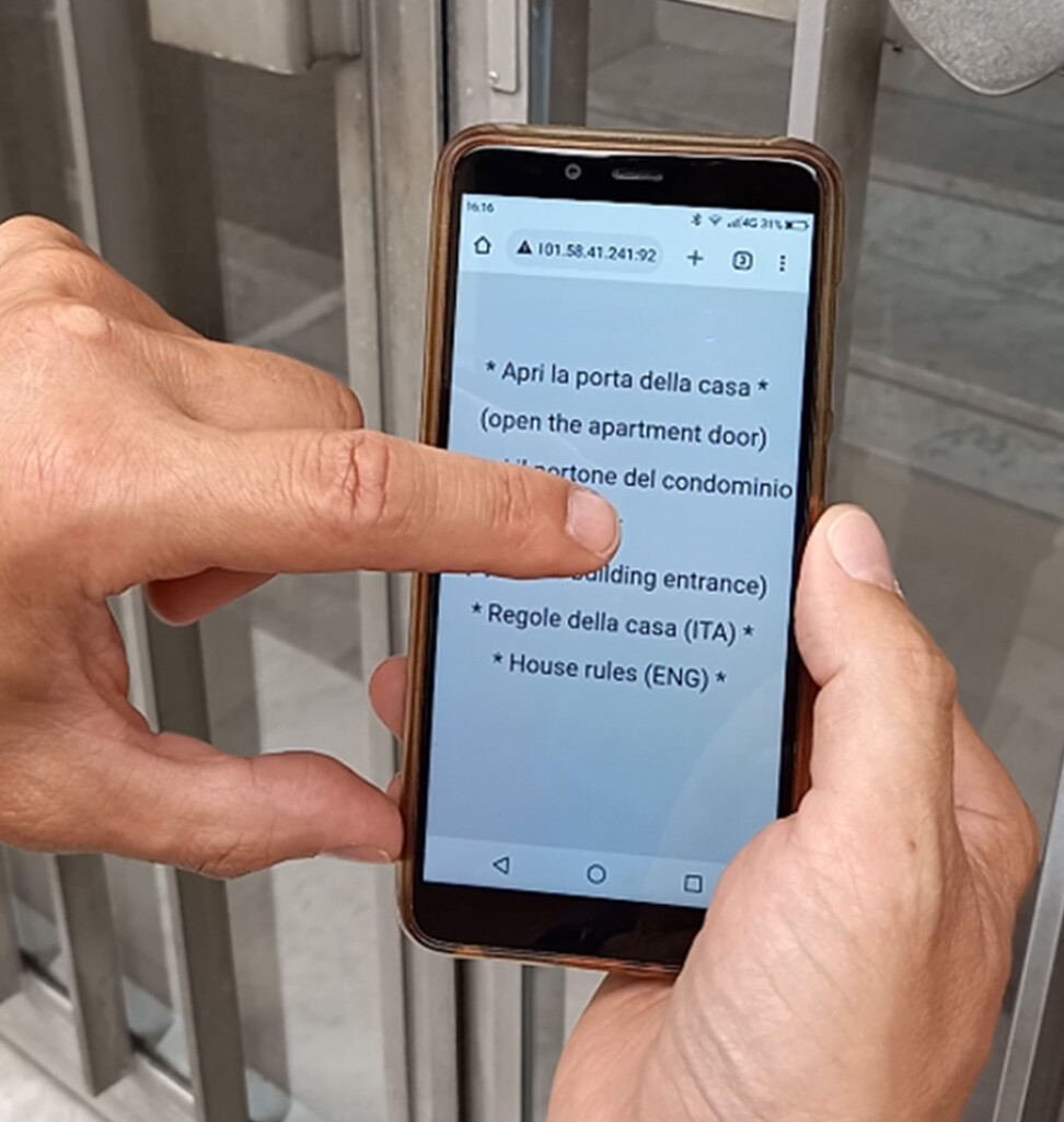 Impianto elettrico domotico Control Casa, Gallarate, accesso con smartphone e tablet.